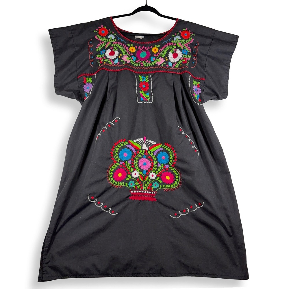 Vintage Mexican Hand Embroidered Floral Huipil Dress Black Cotton Women's XL